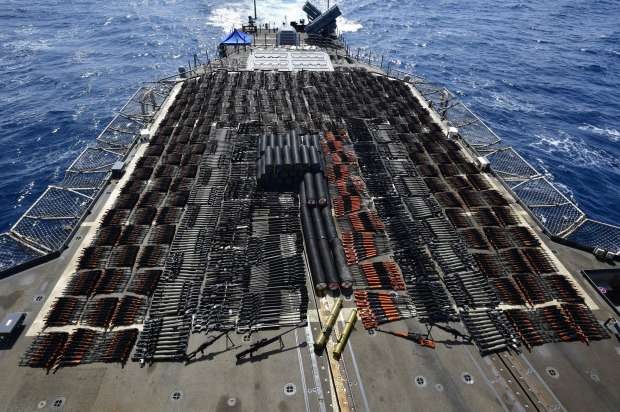 شحنة أسلحة صادراتها البحرية الأمريكية في بحر العرب كانت متوجهة من إيران إلى الحوثيين في اليمن