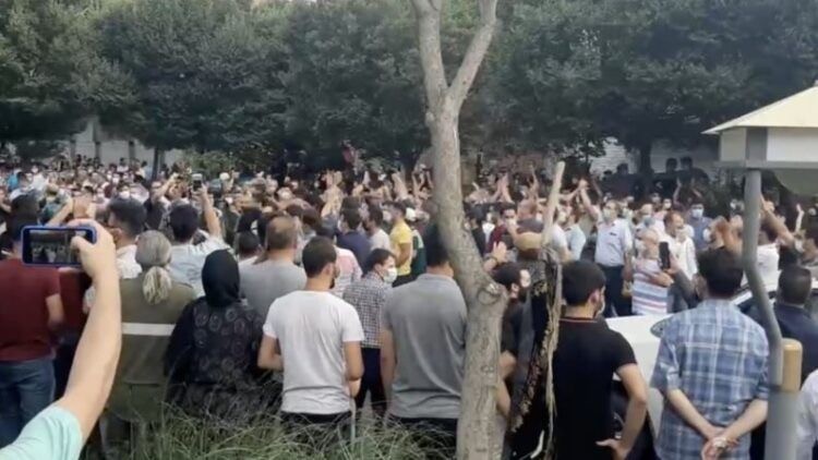 انضمت طهران بتظاهراتها الحالية إلى الاحتجاجات التي أطلقها العرب في الأهواز
