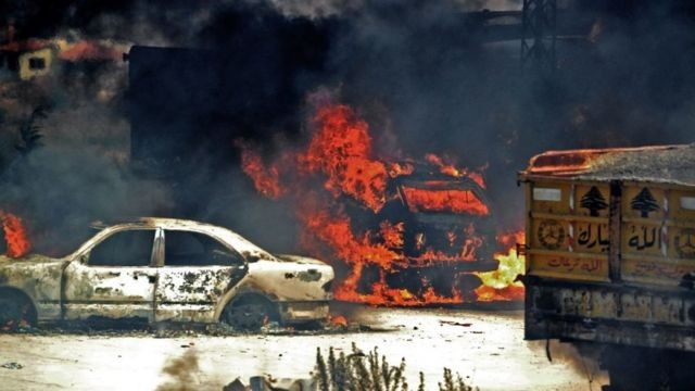 لبنانيون اتهموا حسن نصرالله بالوقوف وراء تفجير عكار الذي تسبب بمقتل وجرح العشرات.