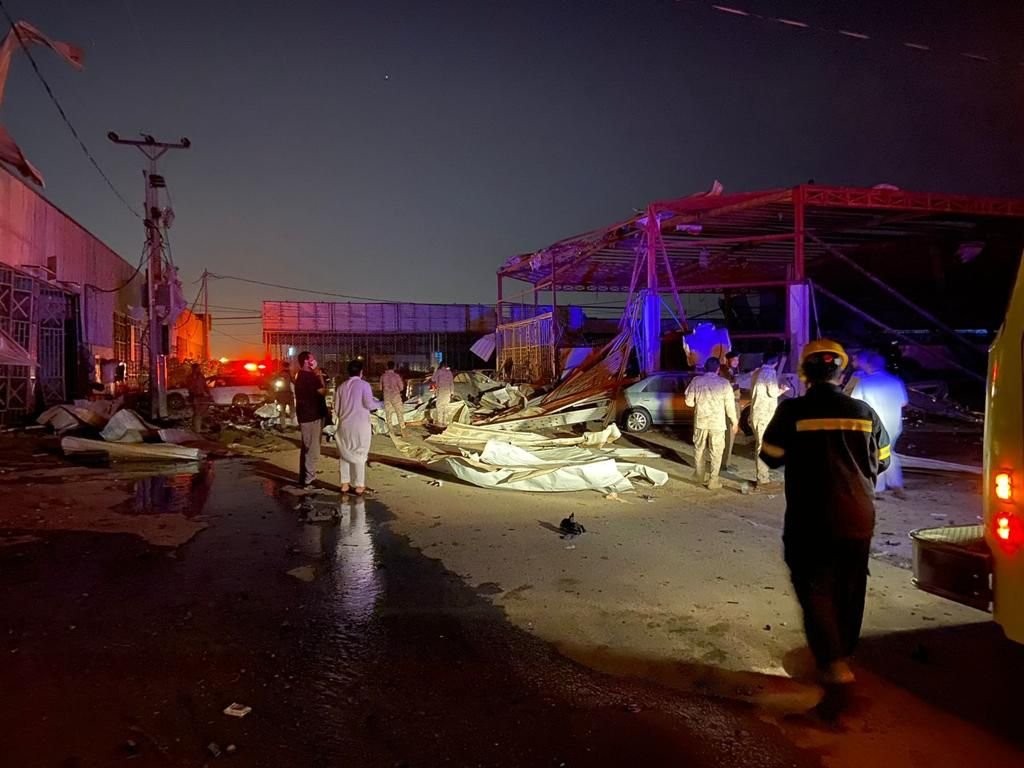 وكالة "واس" قالت إن "الحوثيين نفذوا اعتداء وحشيا بصاروخ بالستي سقط في المنطقة الصناعية في أحد المسارحة بجازان"