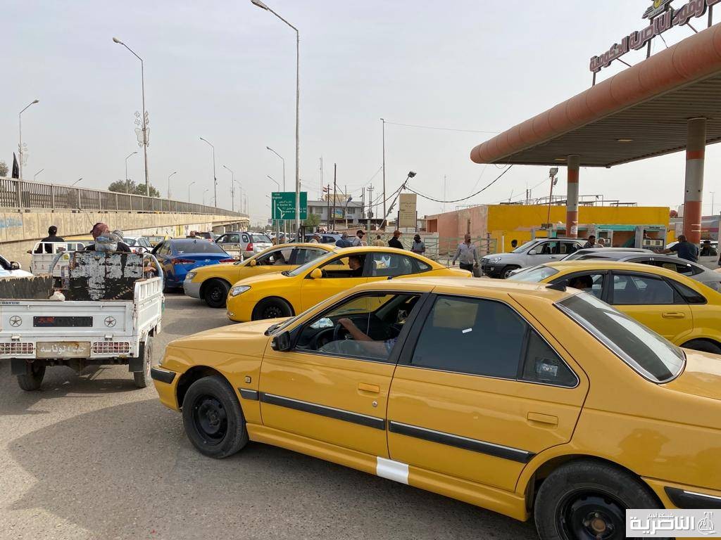 تتسع أزمة الوقود ولا سيما البنزين، بشكل خاص في المدن الرئيسة، مثل بغداد والبصرة وكركوك والموصل وذي قار والقادسية