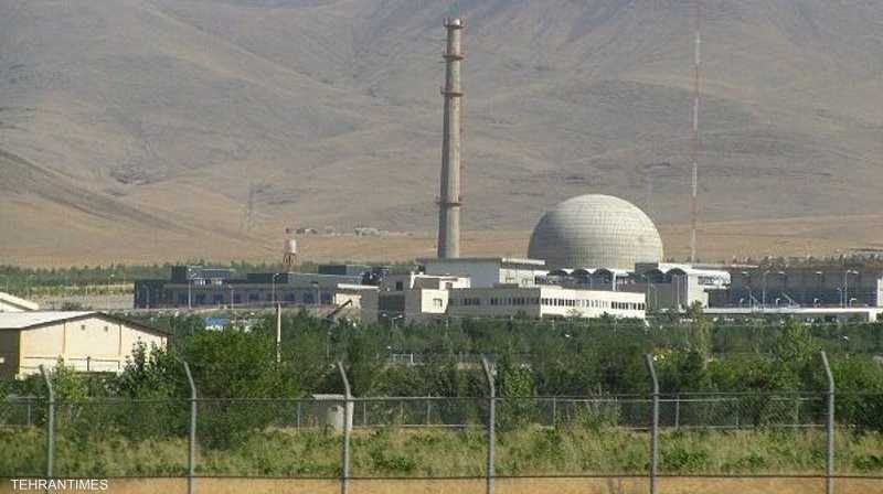 هددت إسرائيل والولايات المتحدة بمهاجمة منشآت نووية إيرانية