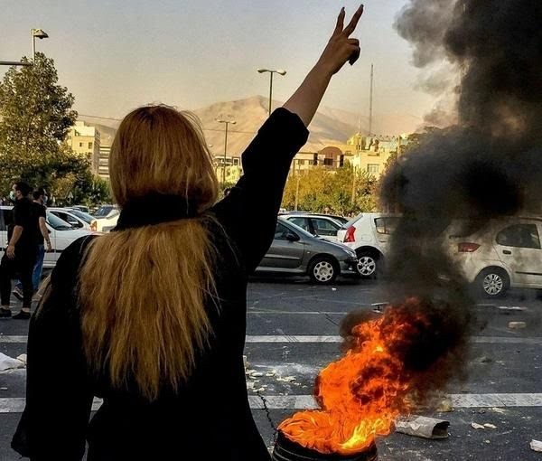 احتجاجات إيران أسفرت عن مقتل 500 محتج في جميع أنحاء إيران برصاص عناصر الأمن الإيراني
